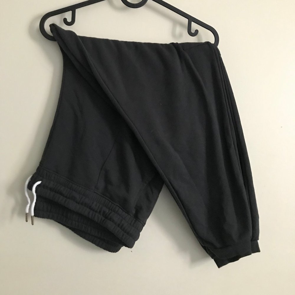 Dark grey cargo/joggers